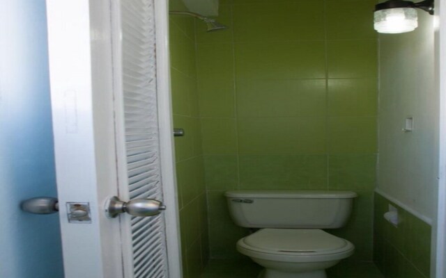 Suit Vedado