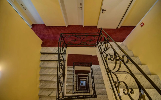 Allegro Hotel