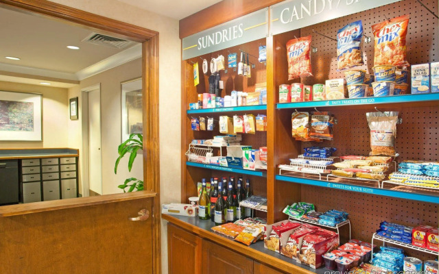 Staybridge Suites, Lincolnshire by IHG