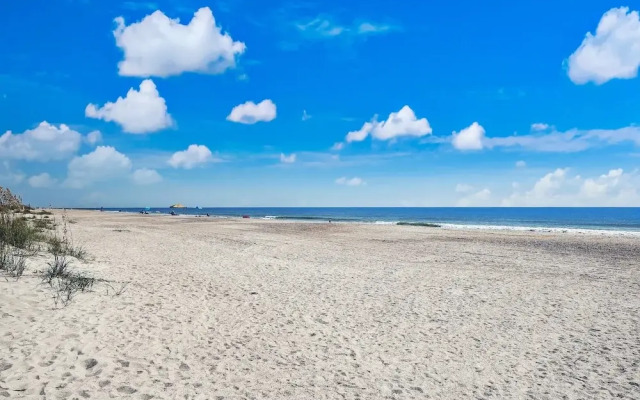 Beach 5 Villas - Immaculate 300 steps from the Ocean
