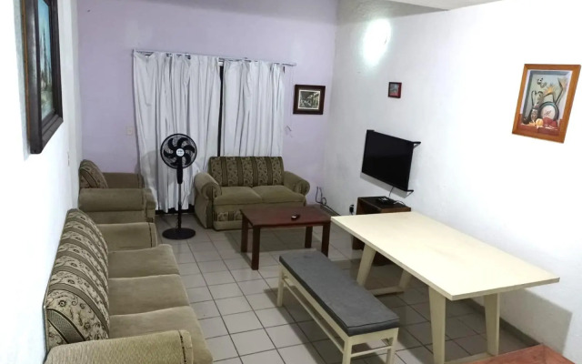 Bonita casa amueblada a 3 Kms del centro Cuernavaca