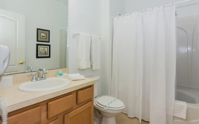 5Br 3Bath Private Townhome 13min Disney 1496ft