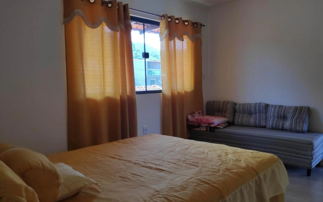 Flat com portão na Praia