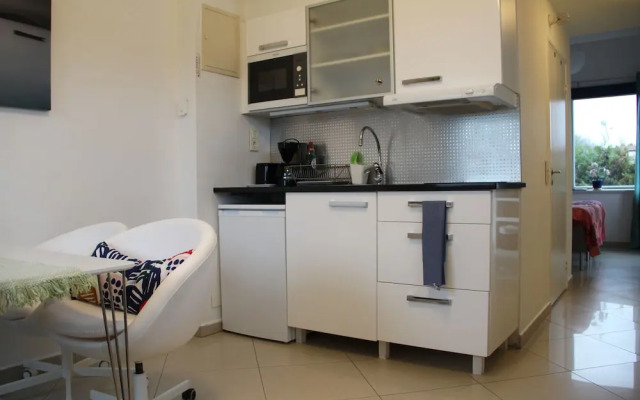 Staylong Hotel