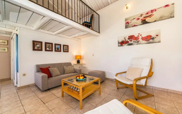 Amalthia Cottage in Vathy