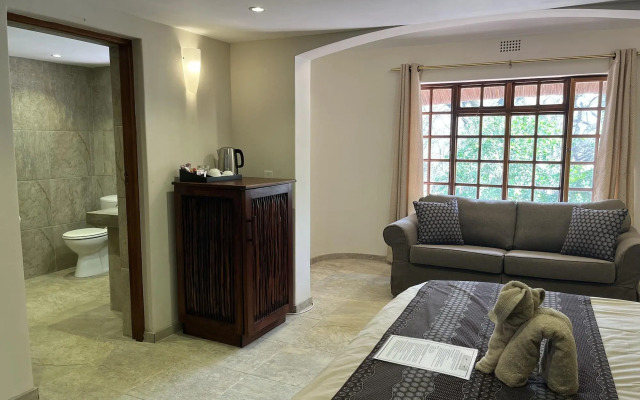 MILIMA Big 5 Safari Lodge