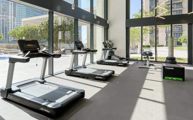 bnbme | Boulevard Heights | 3 + Maids