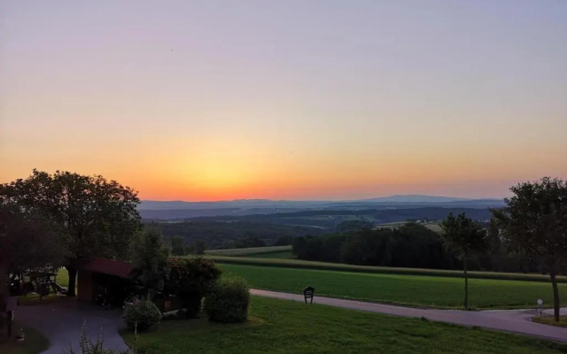 Wohlfuhl Hotel Wiesenhof