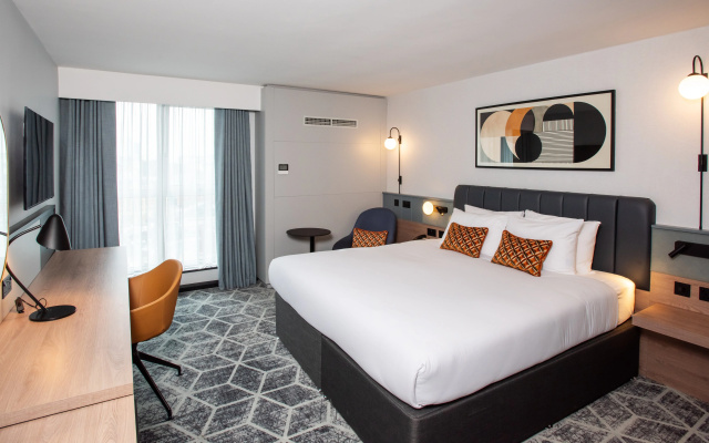 Crowne Plaza Birmingham City Centre by IHG - Image 7