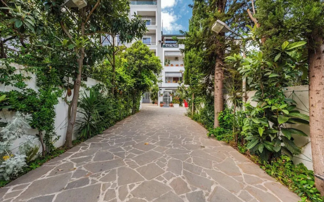 Royal Hill Apartment 1