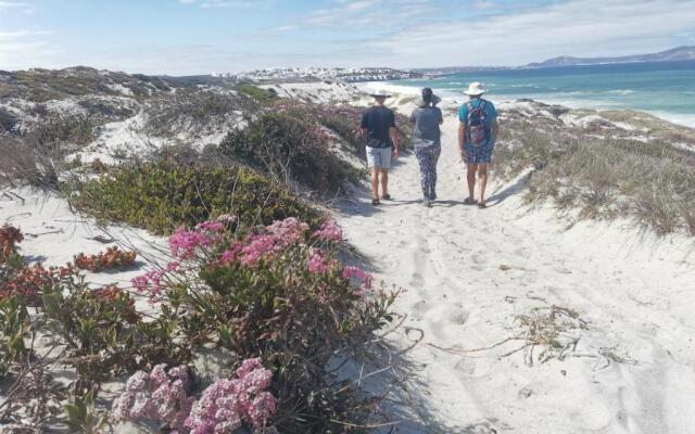 Paradise Beach Apartments Langebaan 9 Elara