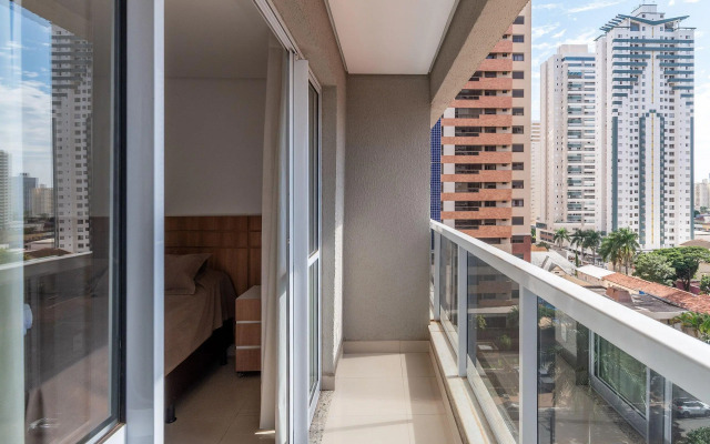 Flat com linda Piscina no Setor Bueno - TH605