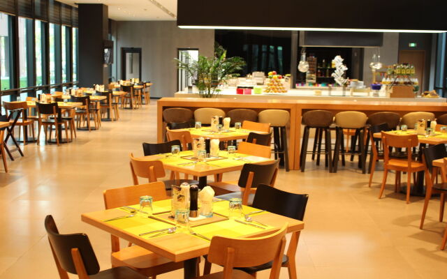Intercity Hotel Qingdao