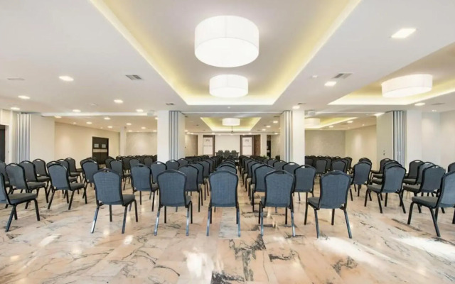 Hotel Parque Real