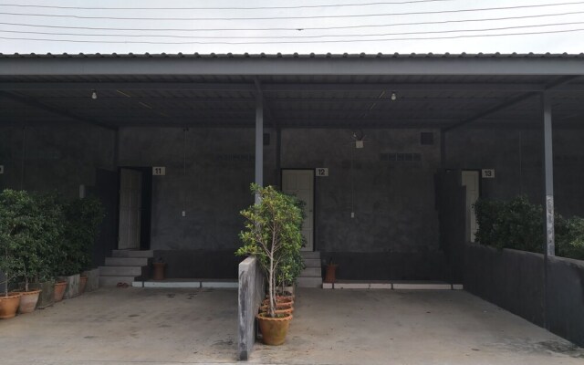 Sam Cee Resort
