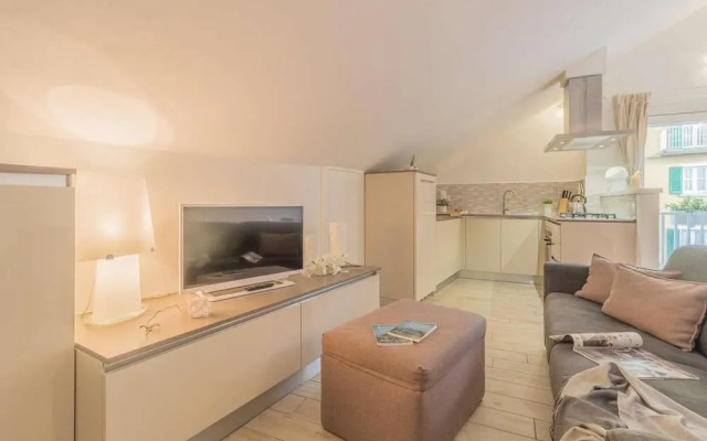 The Sweet Square Flat