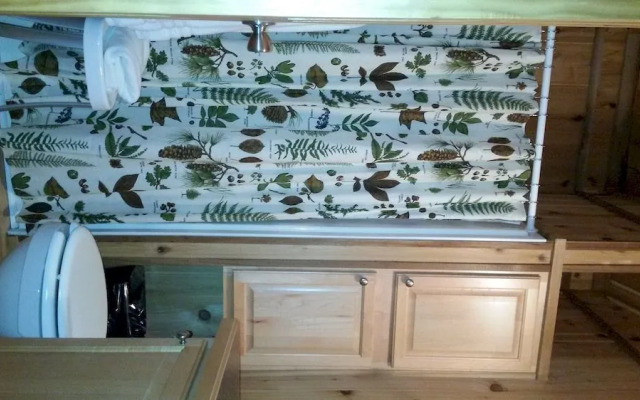 The Cabins at Shale Lake