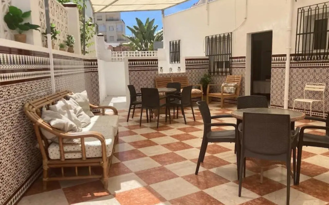 Hostal Avenida by Bossh! Hotels