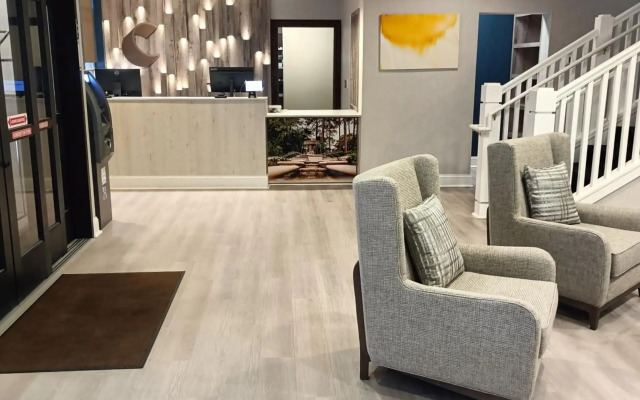 Comfort Inn & Suites Virginia Beach - Norfolk Airport