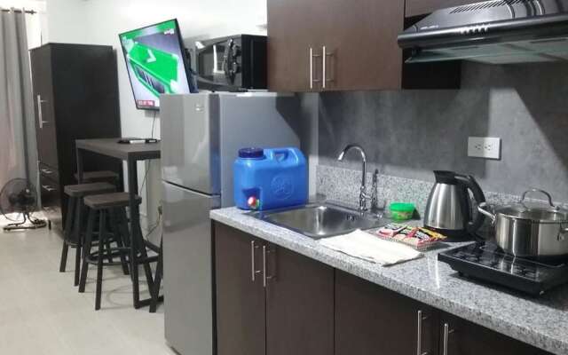 Pioneer Woodlands Condominium