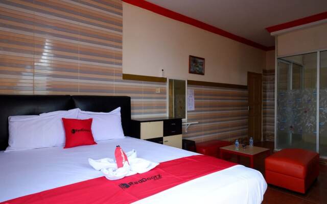 Hotel Kendari by RedDoorz