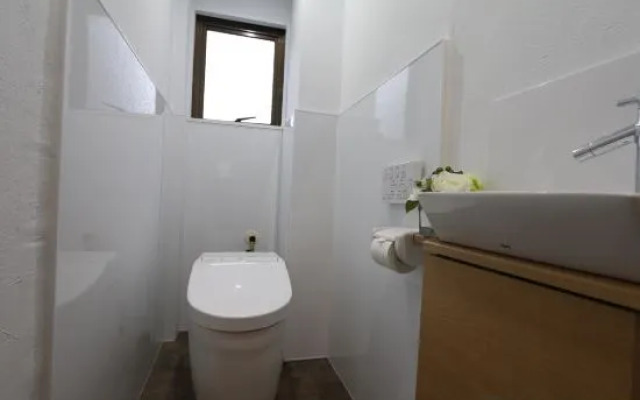 EK1 Elizabeth Garden Kuromon