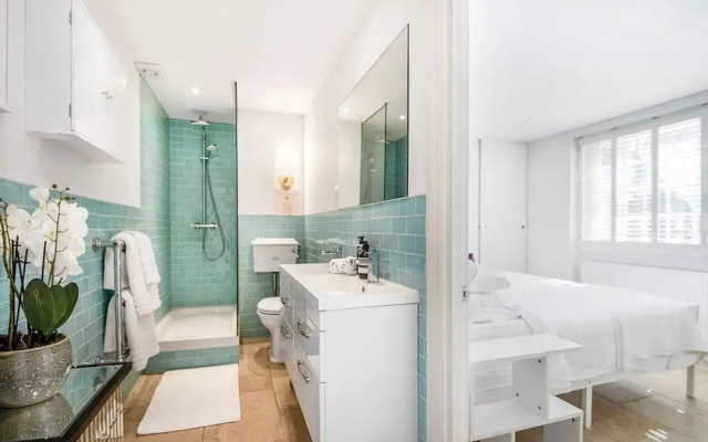 Miss Westside Story - by Out of Office Lifestyle