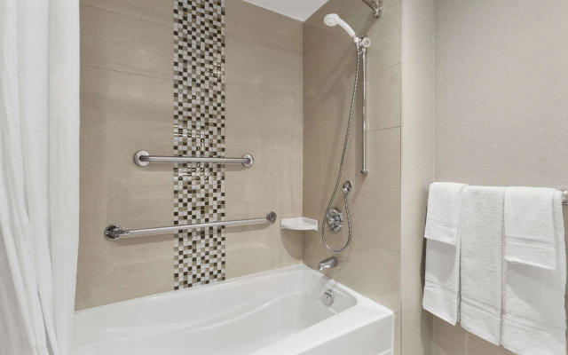 Days Inn by Wyndham Ottawa