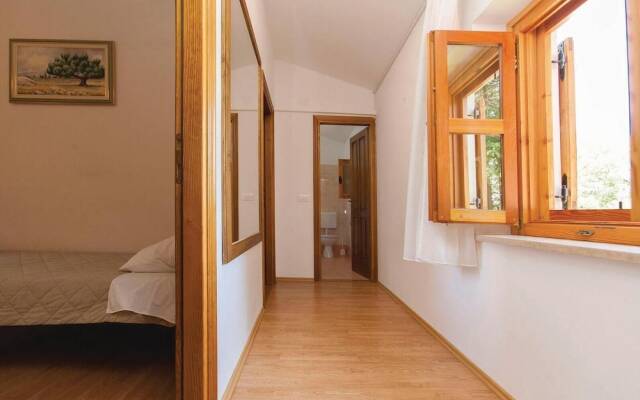 Stunning Home in Vrsar With Wifi and 3 Bedrooms