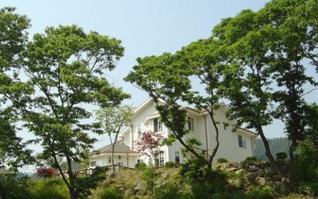 Yangpyeong Iris Pension