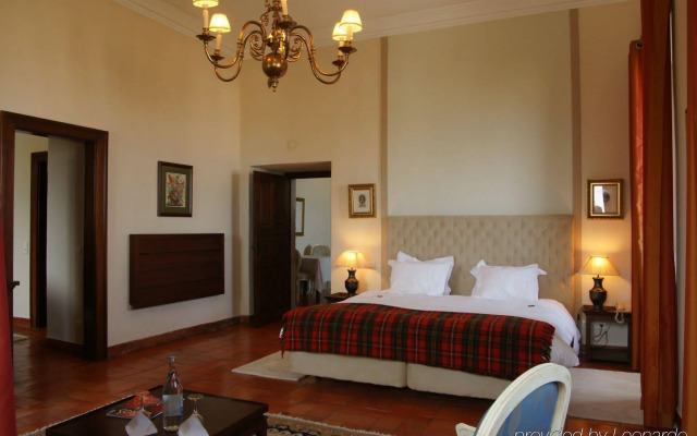 Pousada Castelo de Palmela - Historic Hotel