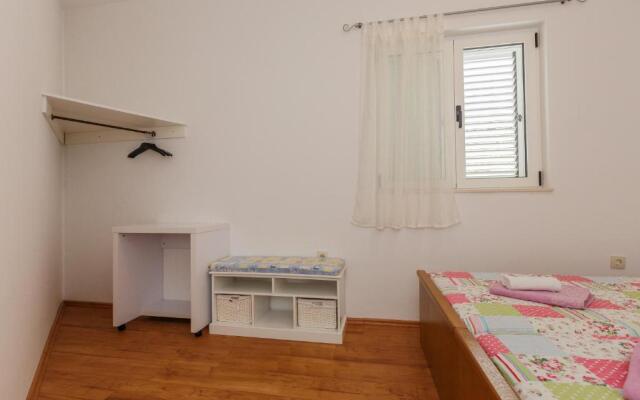 Apartments Rogulj