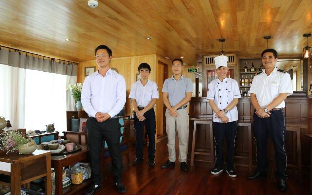 Secret Halong Cruise
