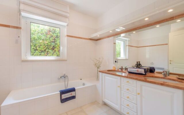 Villa Les Mûres mûres