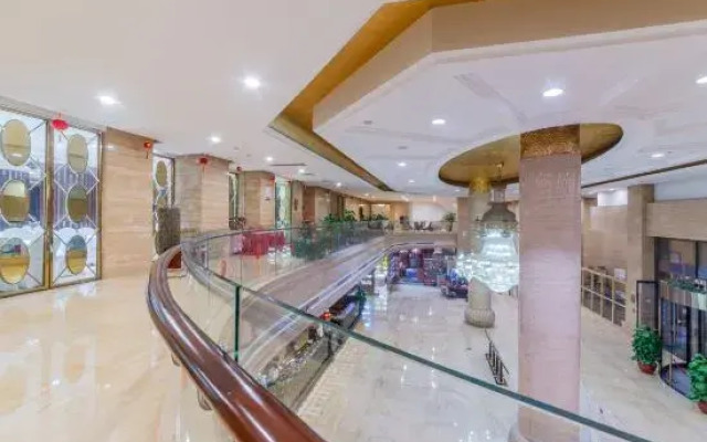 Huacheng Hotel