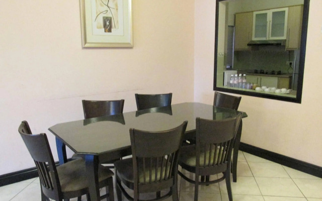 Marina Court Resort Condominium