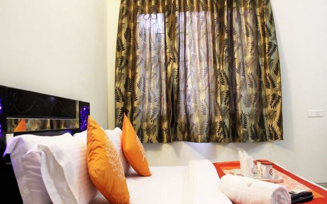 Oyo 1450 Hotel Ashray