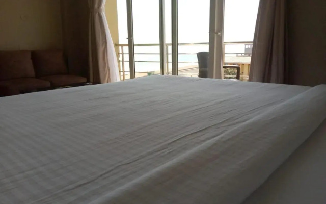 The Bay Suites