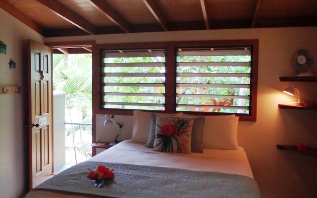 Sunrise Beach Cabanas Eco-Resort