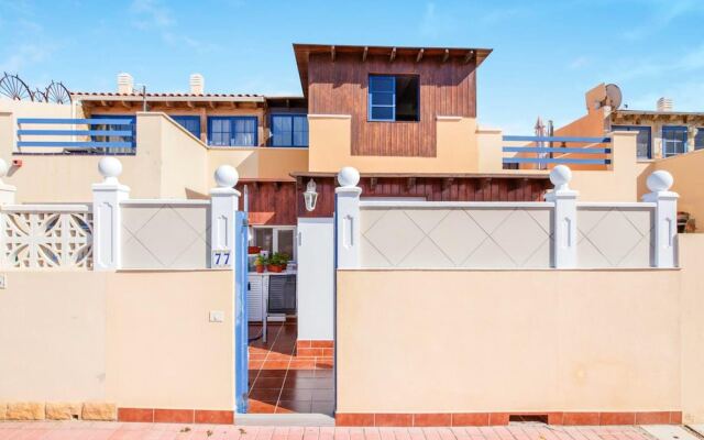 House with 3 Bedrooms in Costa Calma, with Terrace And Wifi - 1 Km From the Beach