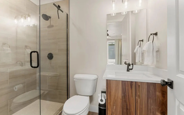 Starlight Sanctuary 4 Bedroom Townhouse