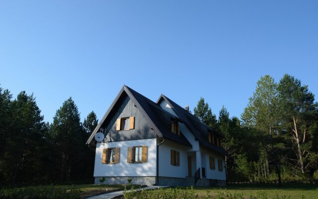 The Starlings Apartments