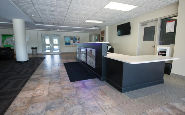 Residence & Conference Centre - Windsor