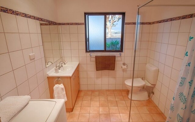 Antechamber Bay Retreats