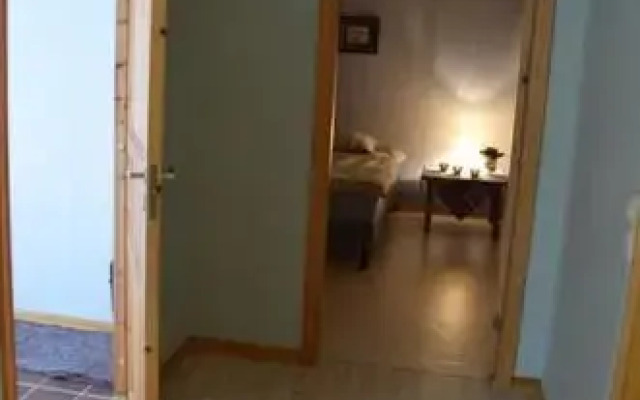 Leknes Home