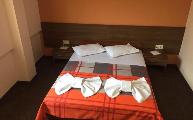 Hotel Iris