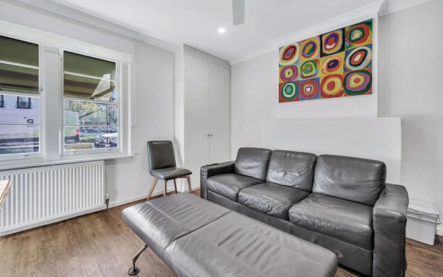 113 Hoddle