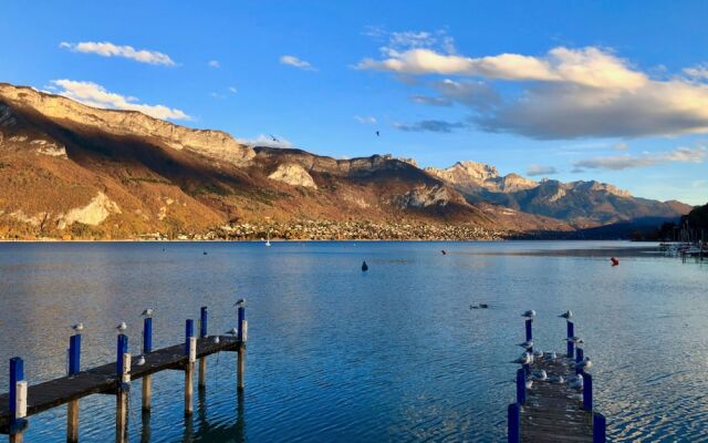 1 bedroom with elevator in downtown Annecy