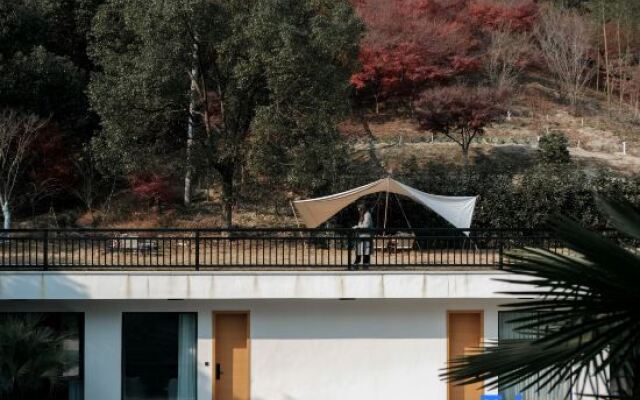Yinye Moganshan Design Aesthetics Pool Resort Homestay