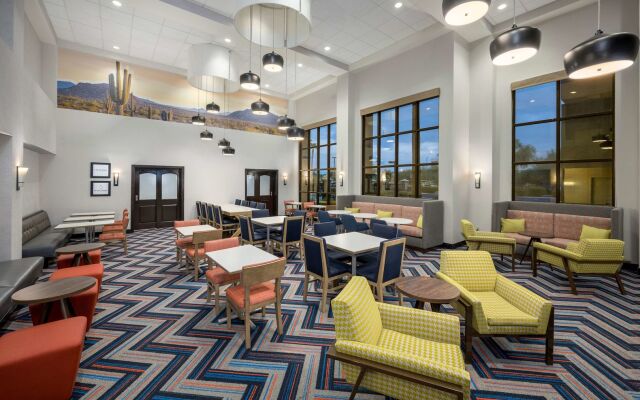 Hampton Inn & Suites Phoenix North/Happy Valley